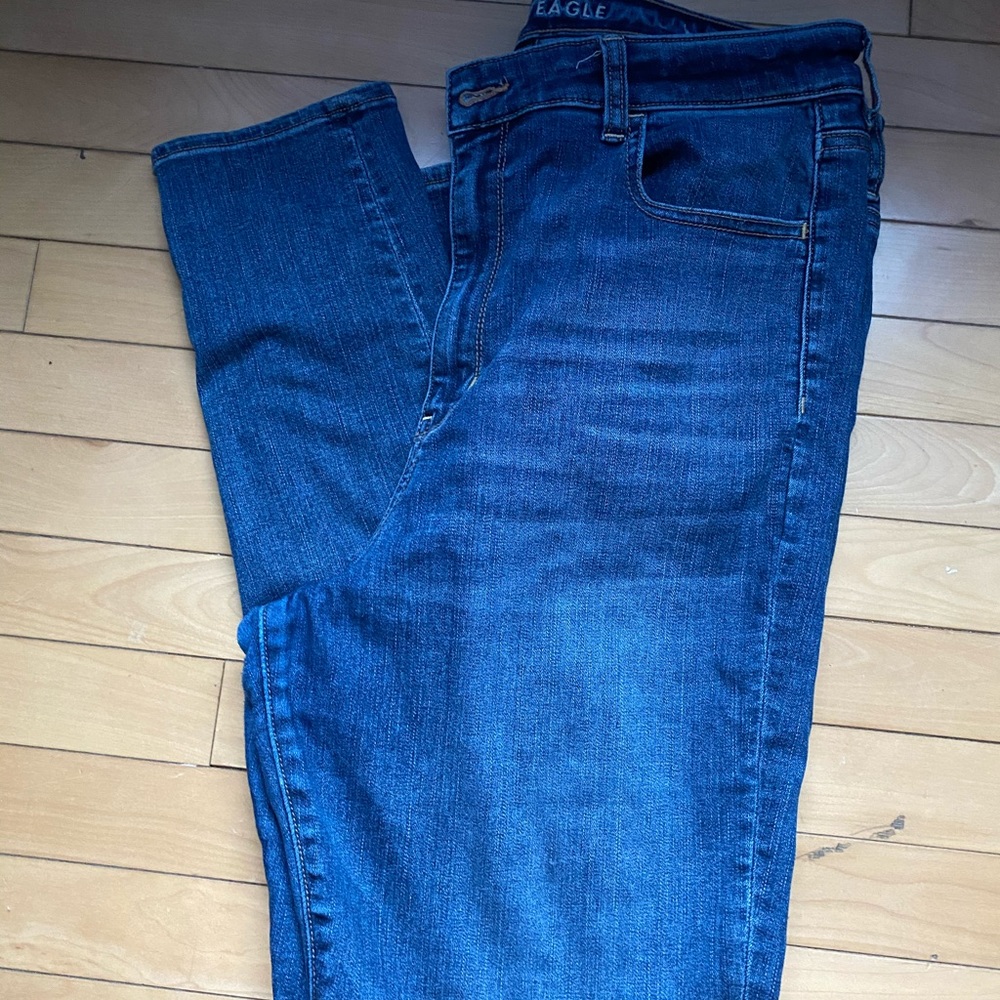 AMERICAN EAGLE 🦅 JEANS